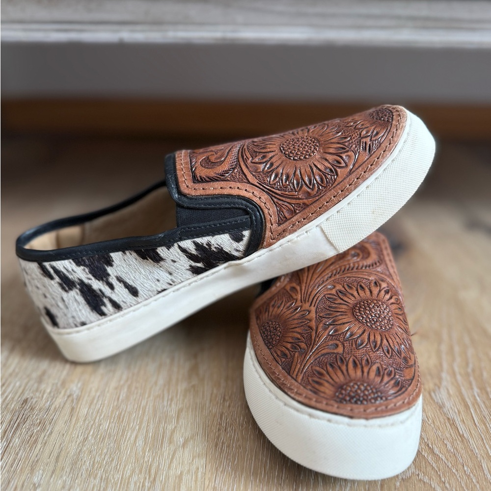 MYRA Shoes